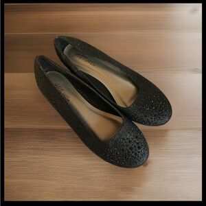 Womens Hot Cakes Jazz Glittery Rhinestone Cushioned Comfy Slip-On Flats Sz 7